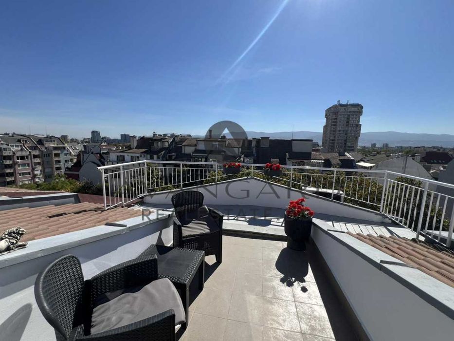 Продава се Двустаен апартамент в Пловдив, Център - 80 кв.м за 2738 €/кв.м - Снимка #6