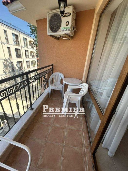 Продава се Двустаен апартамент в к.к. Слънчев бряг - 61 кв.м за 1099 €/кв.м - Снимка #3