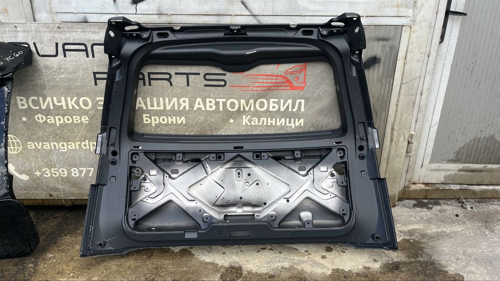 Багажна врата Land Rover Discovery 5 2016-