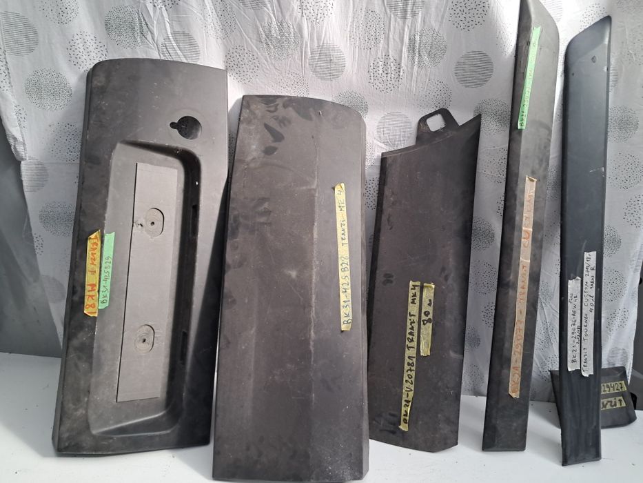 Лаисна Ford Transit Costom 2015/23г