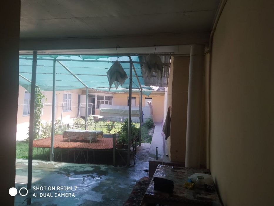 Яшнобод районида 8 хонали участка сотилади