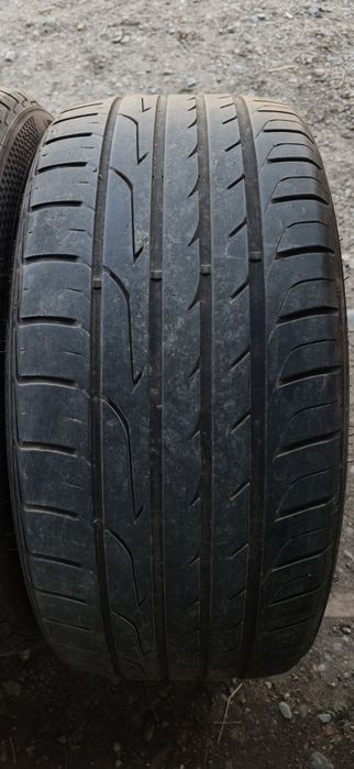 Комплект шин 235/45/17  Three-A