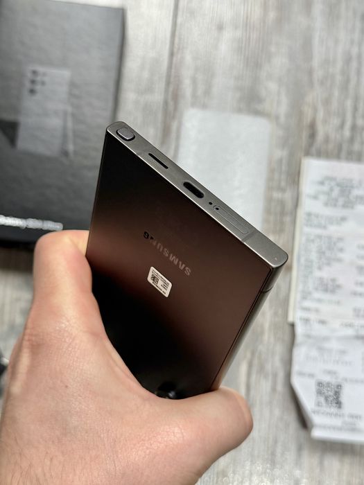 Samsung Galaxy S24 Ultra 256 GB 12 GB Ram Dual Sim Отличен Като Нов