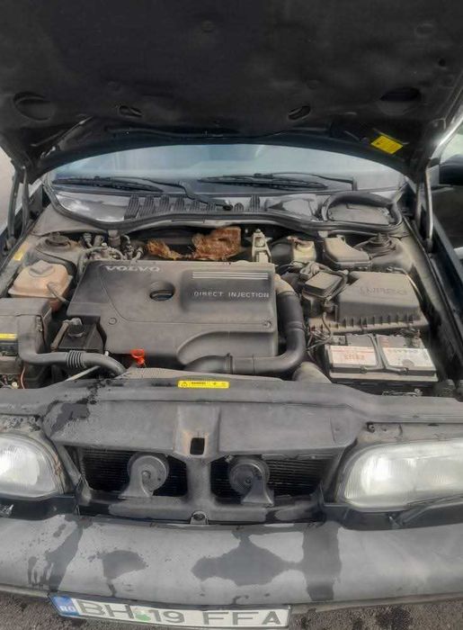 Vând sau schimb Volvo V70 ( dric )