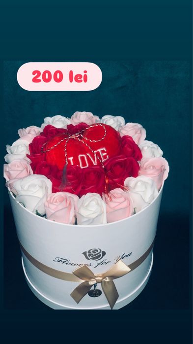 Cutie flori sau flori din satin facute manual