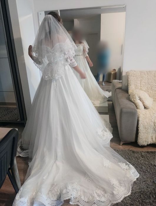 Rochiță de mireasă doar probată