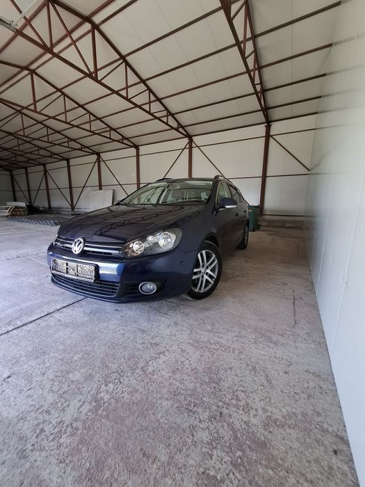 Volkswagen Golf 6 1.6 TDI • 2010 • Climatronic • Scaune Încălzite • Pilot Automat