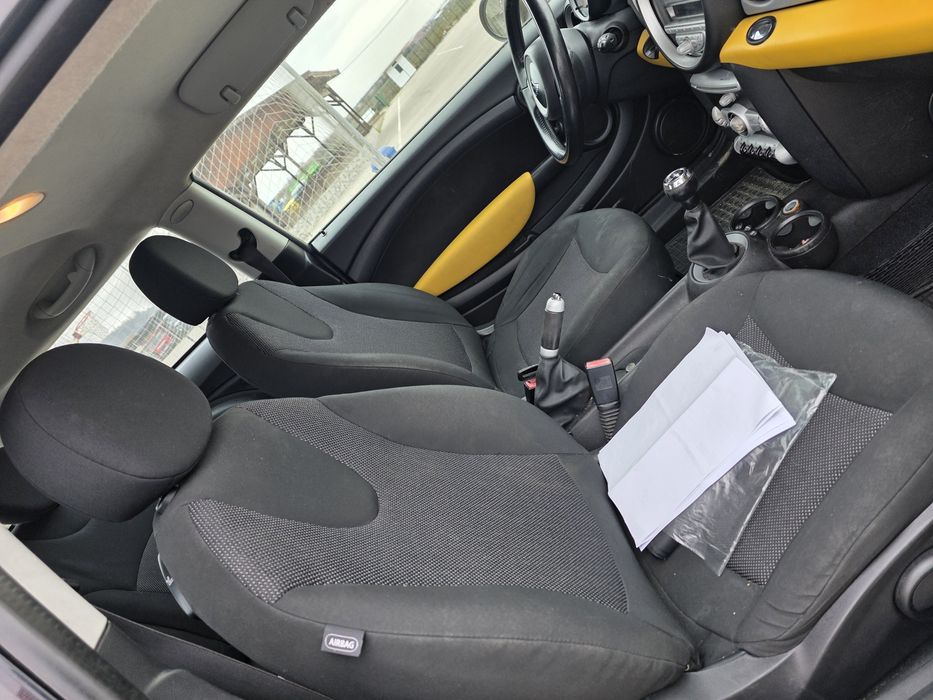 Vand mini cooper 1.6 benzina din 2009 radiat pt dezmembrat.perfect funcțional!!!