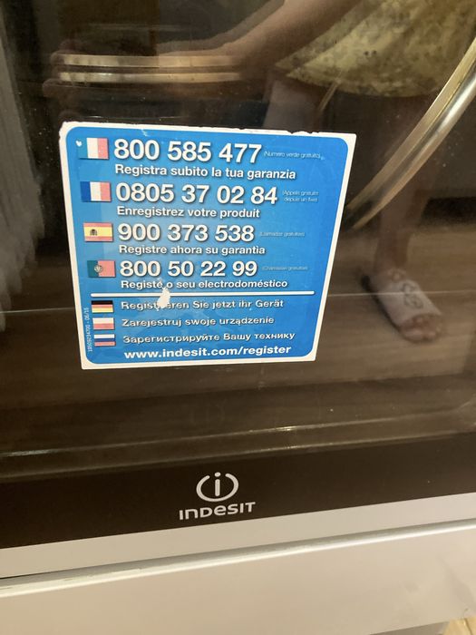 Продам плиту indesit