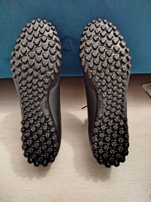 Predator club TF - nefolosiți -Preț negociabil !!