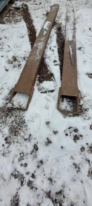 Vând prelungitoare lame stivuitor