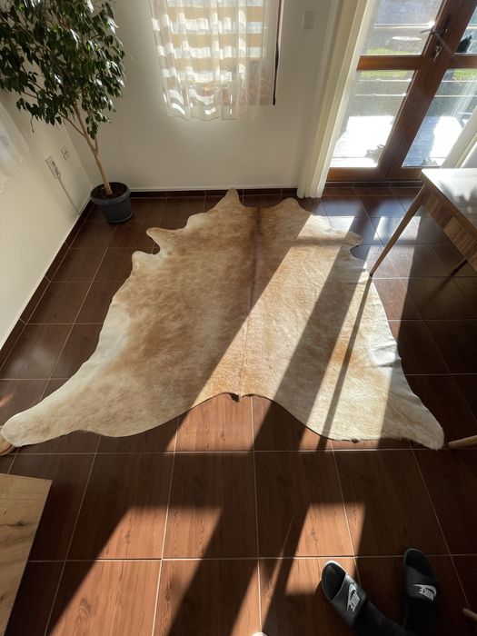Килим от естествена телешка кожа