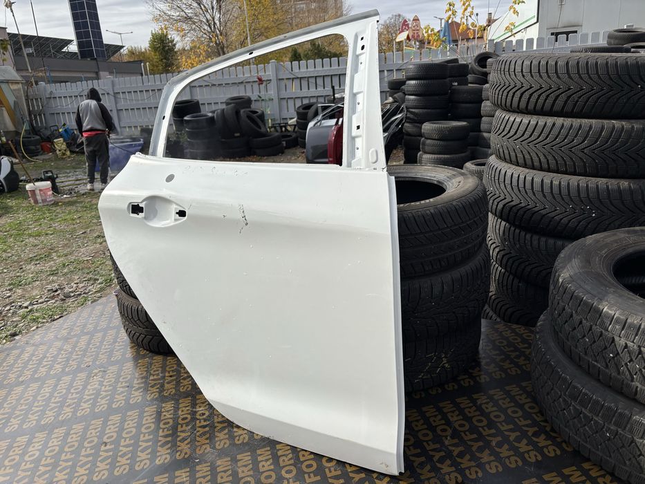 Врата Пежо 2008/Peugeot 2008 2броя