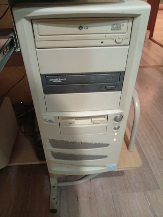 Продам компьютер 2 - х ядерный