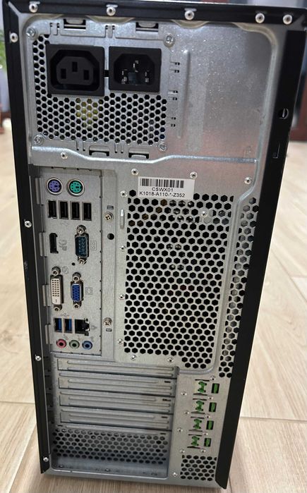 PC Fujitsu Esprimo P720 E90+, I5 4430 3Ghz 12GB DDR3 SSD 128GB 500GB