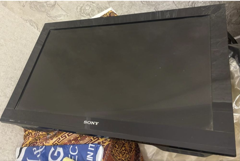 Продам телевизор SONY