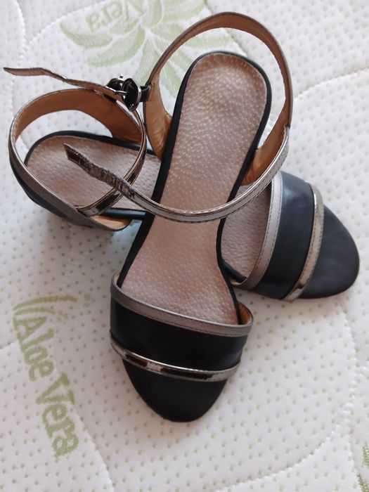 Сандали намалени