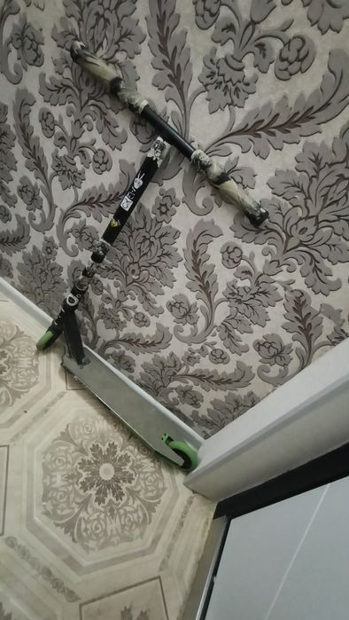 Продам самокат трюковой