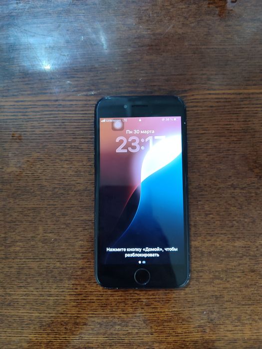 Iphone se 128gb sotiladi