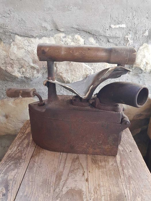 Ютия на жар с комин