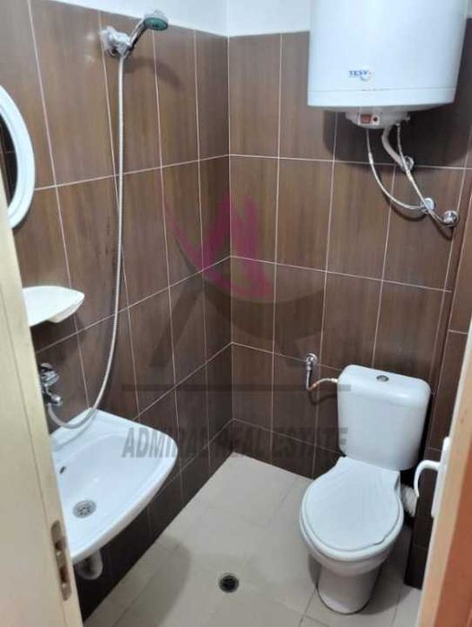 Дава се под наем Двустаен апартамент в Варна, Колхозен пазар - 55 кв.м за 390 € - Снимка #4