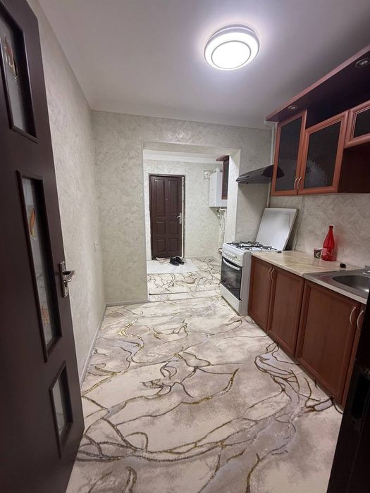 Срочно продаётся 3х ком квартира на 1 этаж Фрунзе