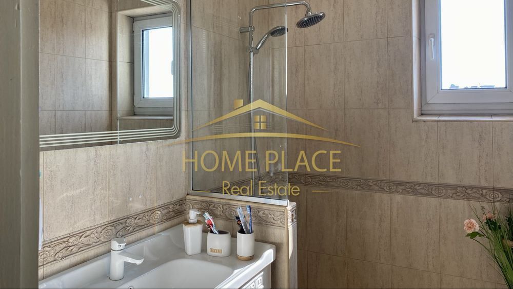 Дава се под наем Тристаен апартамент в Варна, Център - 98 кв.м за 918 € - Снимка #11