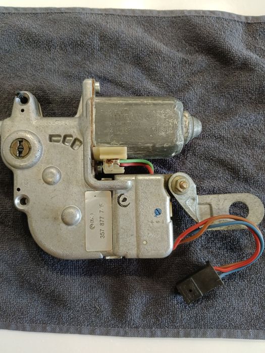 Моторчик люка Пассат В3 5000т