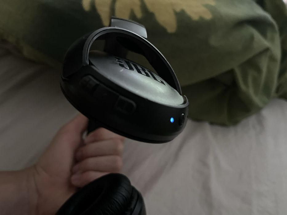 Casti JBL perfect functionale