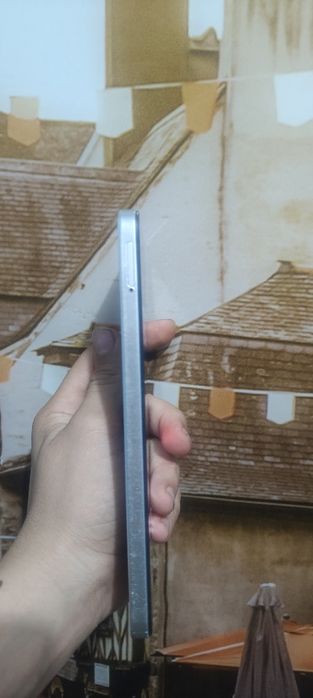 Redmi 12 сатам срочна