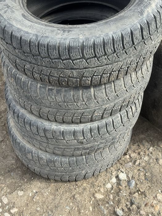 Продам болоны 195/65/15