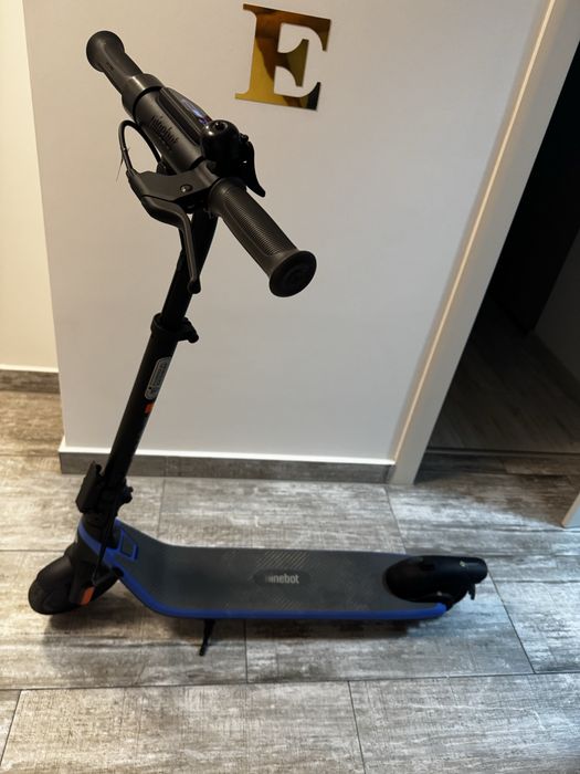 Trotineta Electrica Ninebot C2 Pro + Incarcator