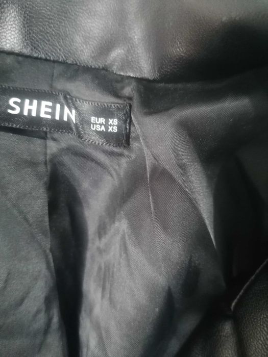 Geacă imitație nouă mărime xS