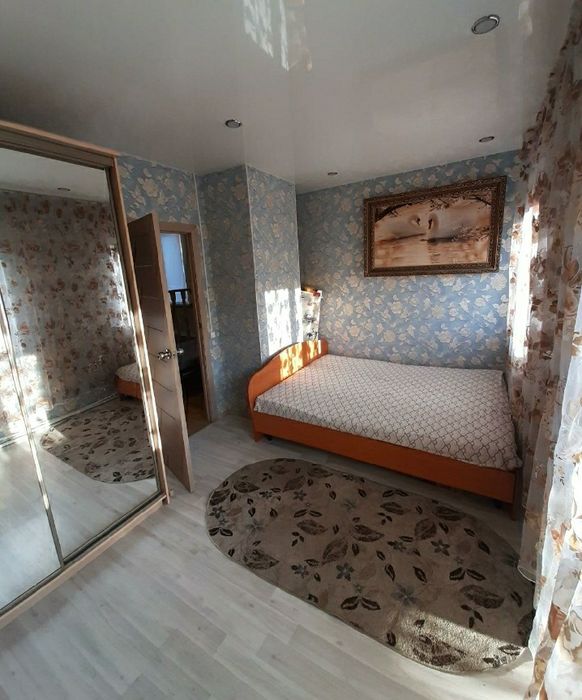 Трёх ком дом по месячно рн Гранд Базар