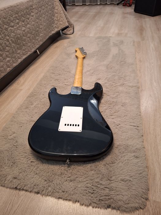 Китара masterwork strat