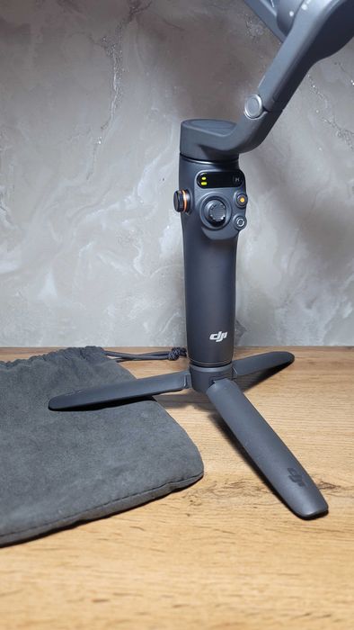 DJI Osmo Mobile 6 sotiladi (Holati ideal)