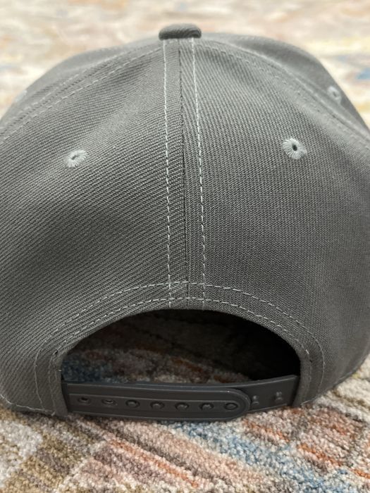 кепка LA в чистом виде