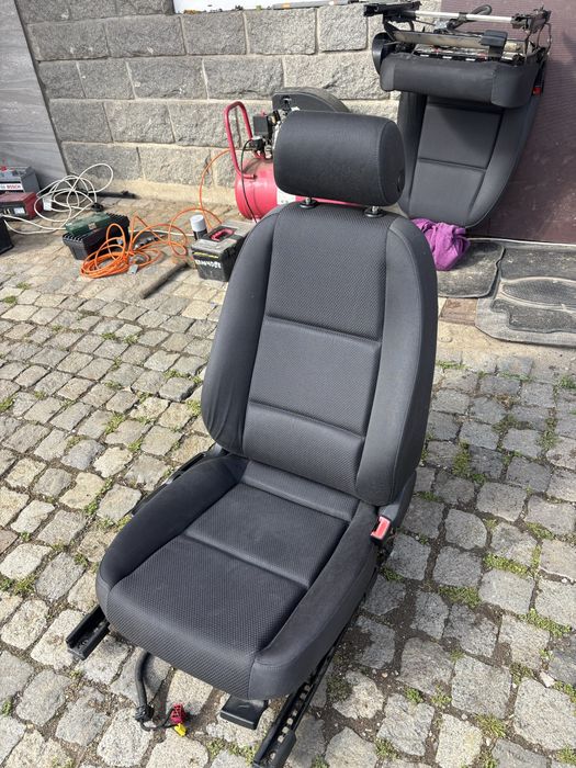 Седалки за ауди А4 с подгрев