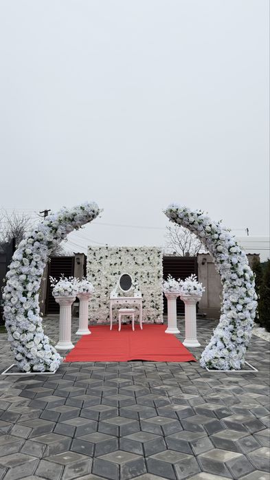 Inchiriez corturi, pavilioane, mese, scaune !