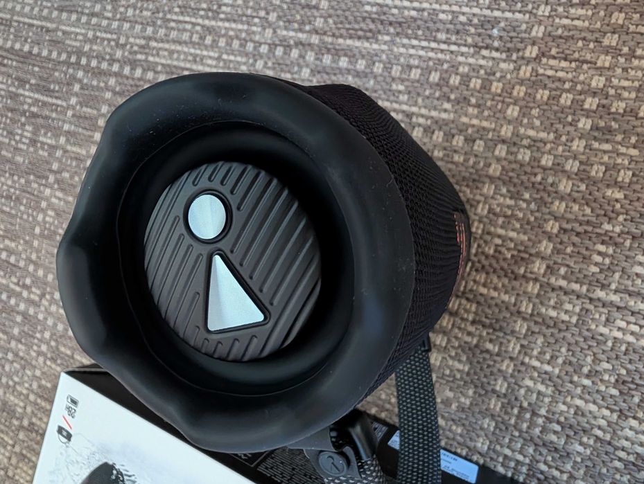 JBL Charge 6 Bluetooth колонка