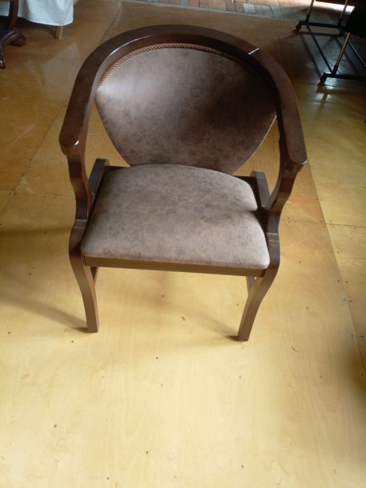 Стул круглый стол 4 та