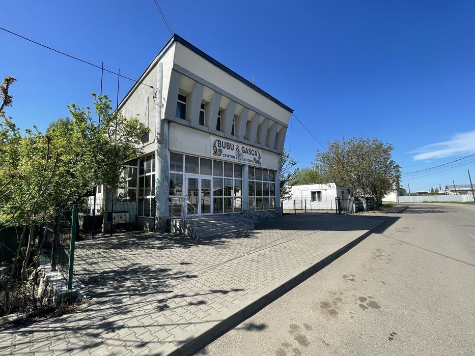 Închiriez spațiu comercial – parter + etaj, 4€/mp