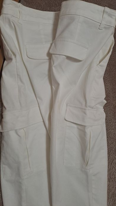 Дамски бял панталон, размер М