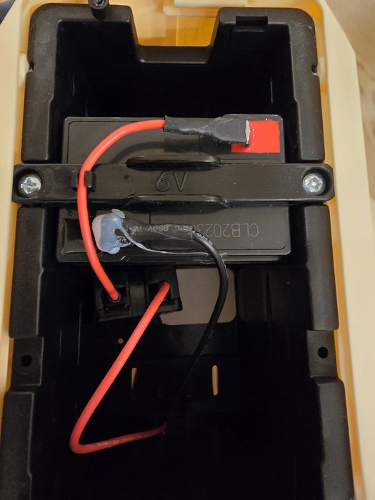 Детски скутер Vespa