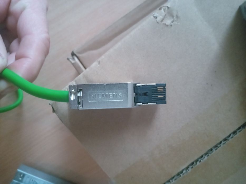 Cabluri alimentare/comanda motoare/drives Siemens