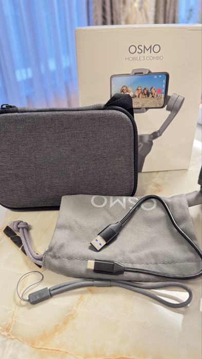 DJI Osmo Mobile 3 COMBO