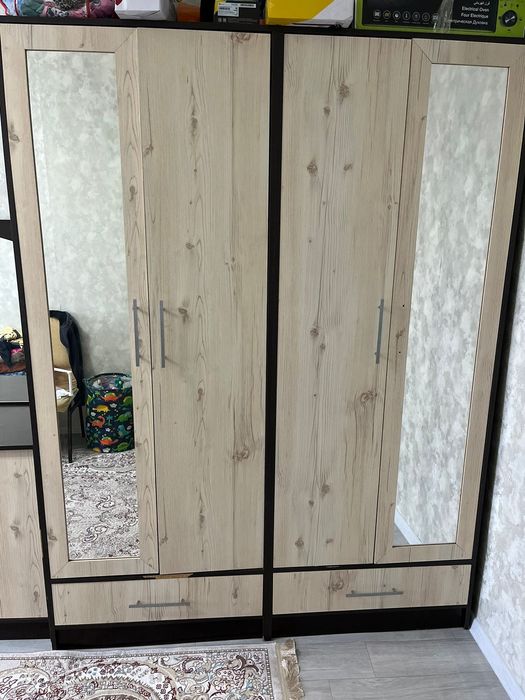 Спальный гарнитур