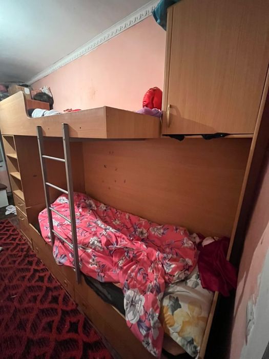 2этажныи диван сатылады келісім бар