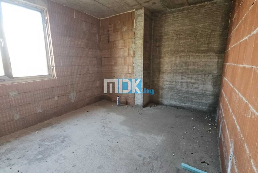 Тристаен с АКТ 14 Без комисионна! Опция паркиране