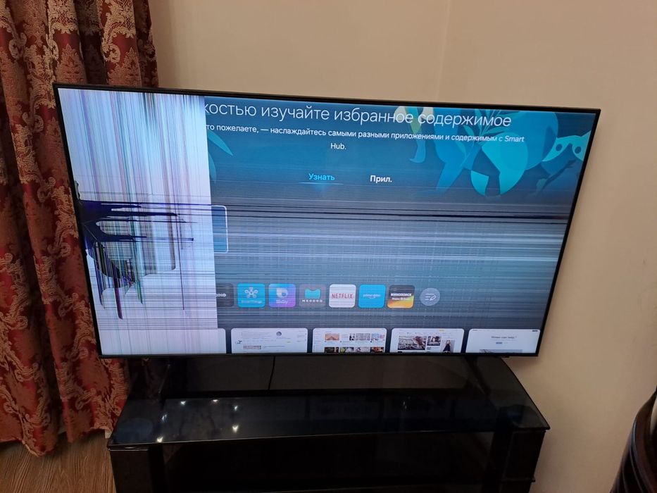 Телевизор Samsung UE55CU8000U